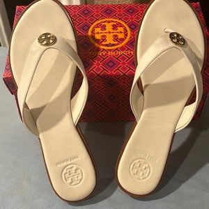 Ivory Tory Burch sandals
